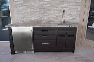 Load image into Gallery viewer, Outdoor cabinets with outdoor refrigerator and stainless steel sink