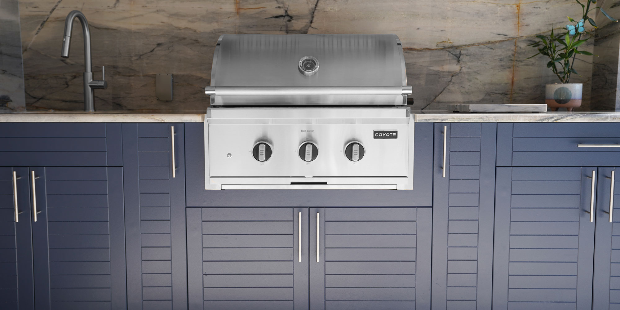 Project #95: Premium Outdoor Kitchen Showcase 3 A Coyote gas grill is a center piece of the premium outdoor kithcen