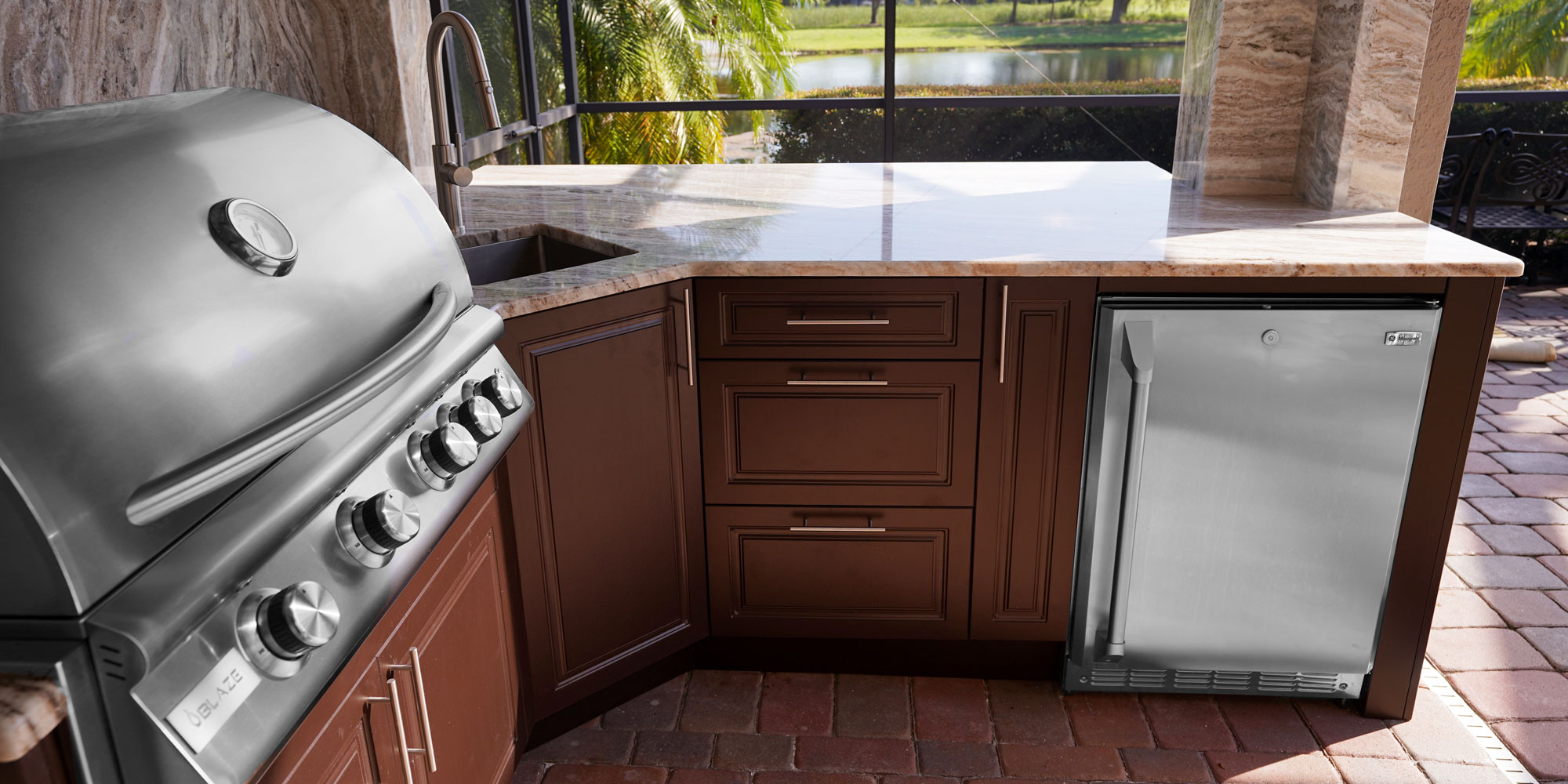 Outdoor-Kitchen-Cabinets-Americana-Espresso-3