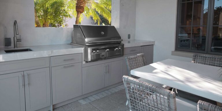 Outdoor Kitchen at Lake Club - pic1