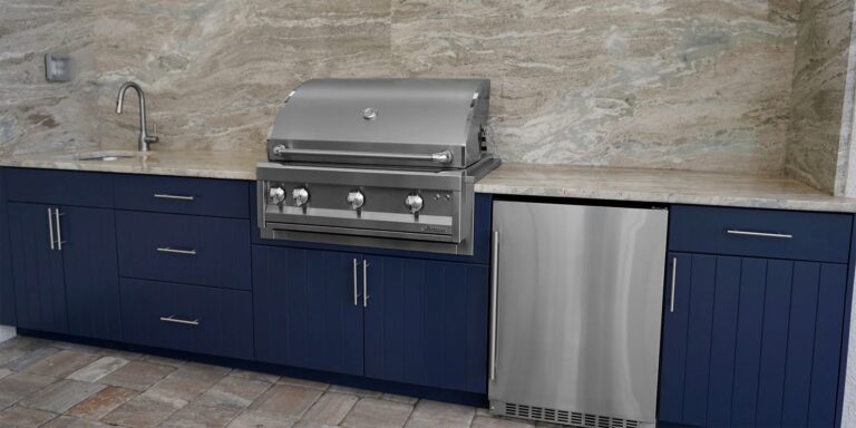 Outdoor-Kitchen-Cabinets-Indigo-Cottage-3_2000x