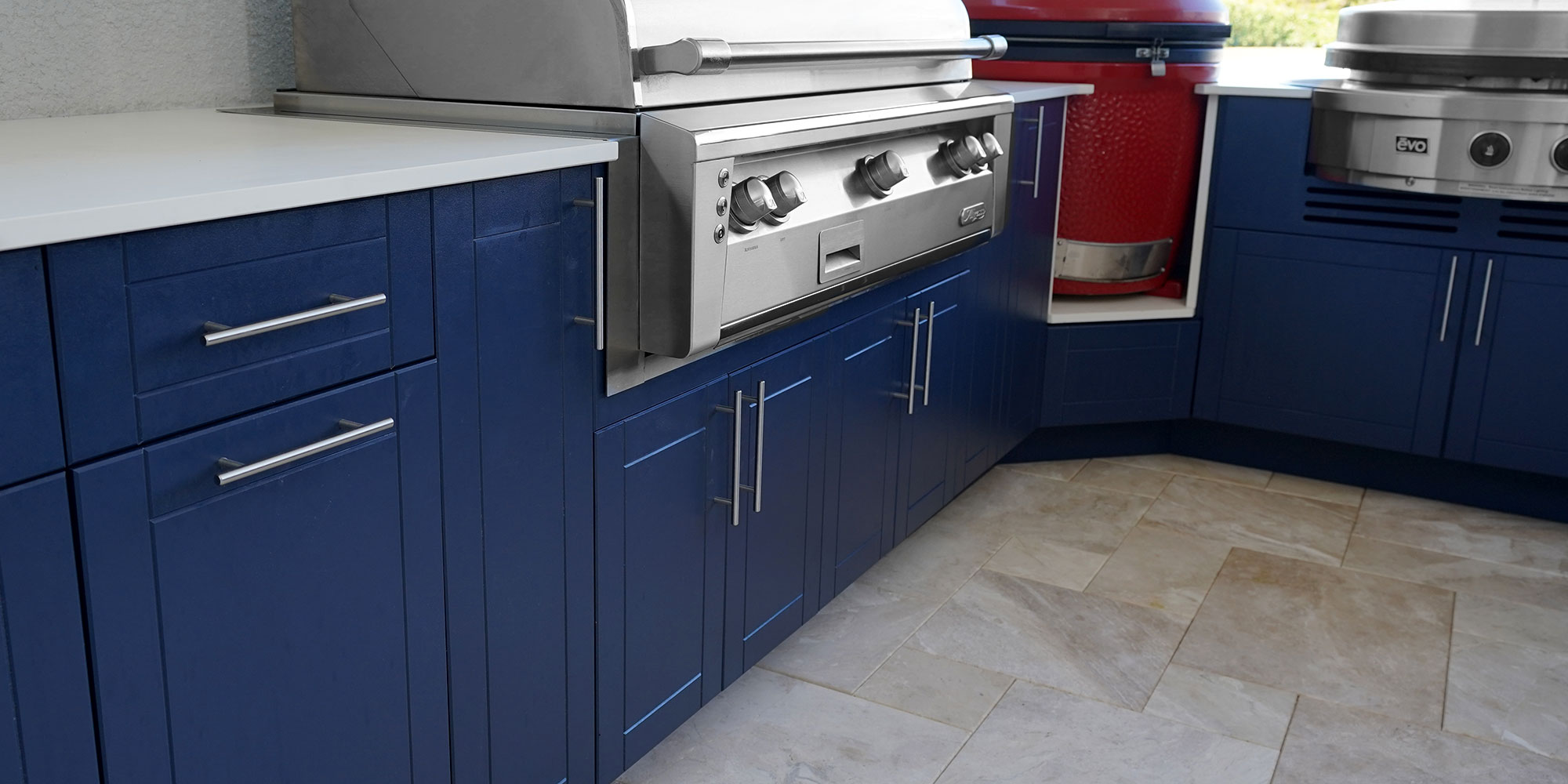 Outdoor-Kitchen-Cabinets-Indigo-Shaker-2