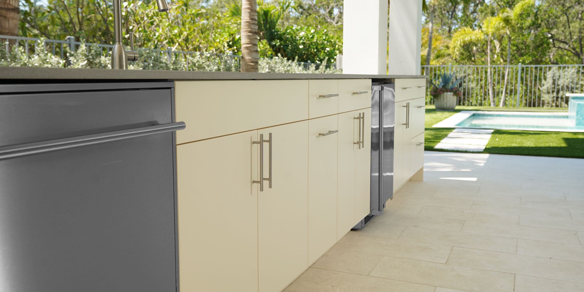 Outdoor-Kitchen-Cabinets-Modern-Seafoam-1