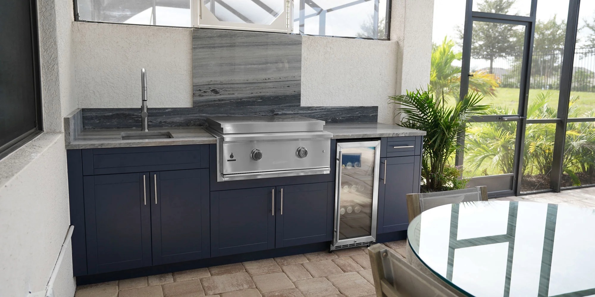 Outdoor-Kitchen-Cabinets-Shaker-Indigo-2_2000x