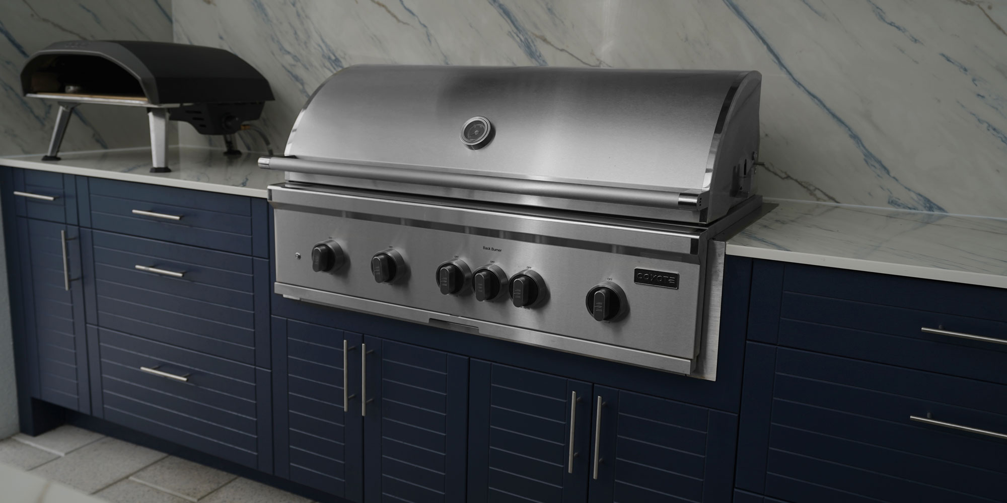 Outdoor-Kitchen-Cabinets-indigo-cabana-3