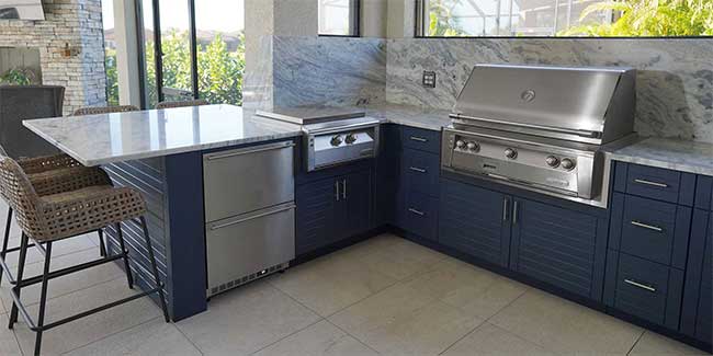 L-shaped-outdoor-kitchen