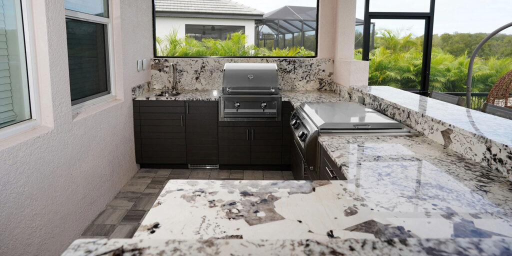 outdoor-kitchen-cabinets-Shale-Horizon-1_2000