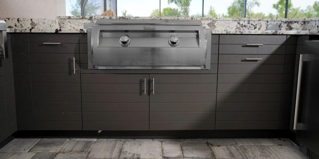 outdoor-kitchen-cabinets-Shale-Horizon-4_2000