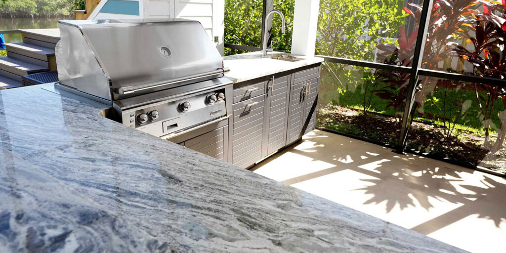 outdoor-kitchen-cabinets-Susquehanna-Gray-3_2000x