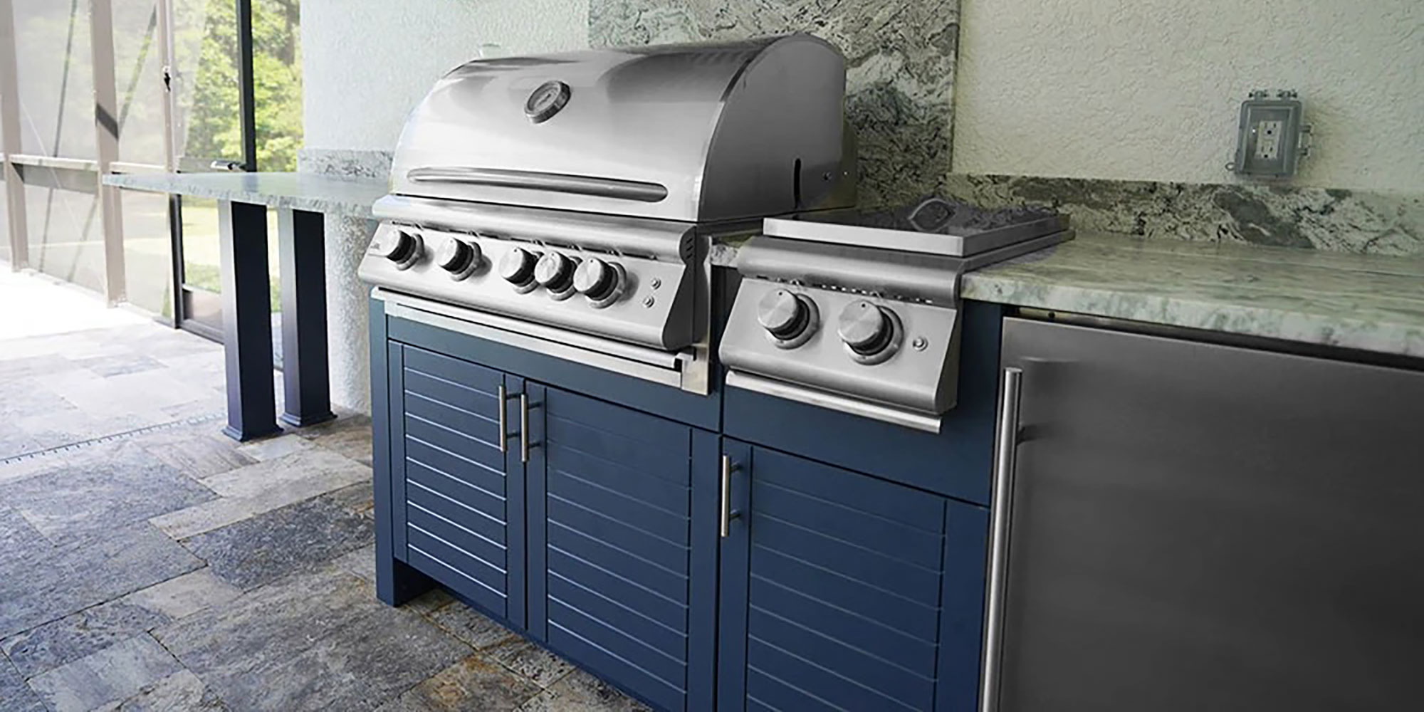 outdoor-kitchen-cabinets-cabana-indigo-2_2000x