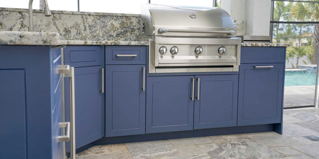 outdoor-kitchen-cabinets-sport-indigo-2_2000x