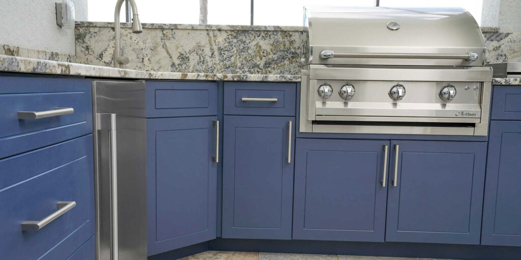 outdoor-kitchen-cabinets-sport-indigo-3_2000x