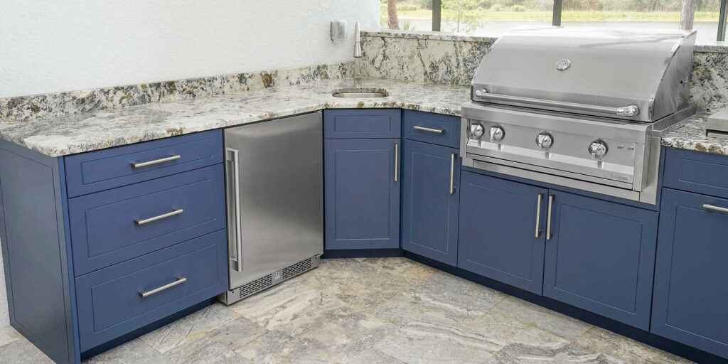 outdoor-kitchen-cabinets-sport-indigo-4_2000x