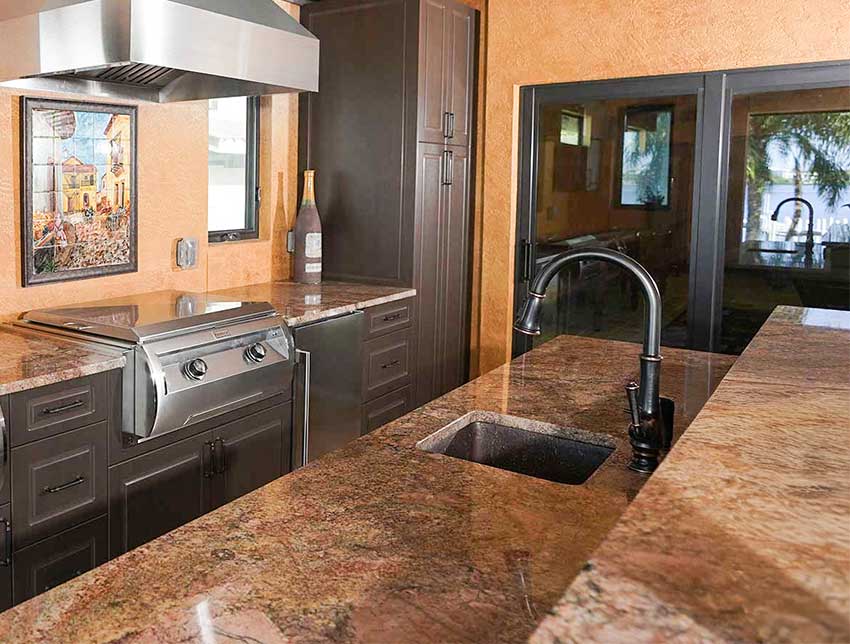 door-kitchen-sink-granite