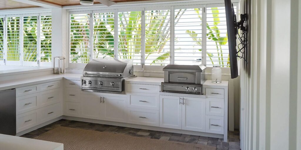 outdoor-kitchens-bimini-shaker-white-3_2000x